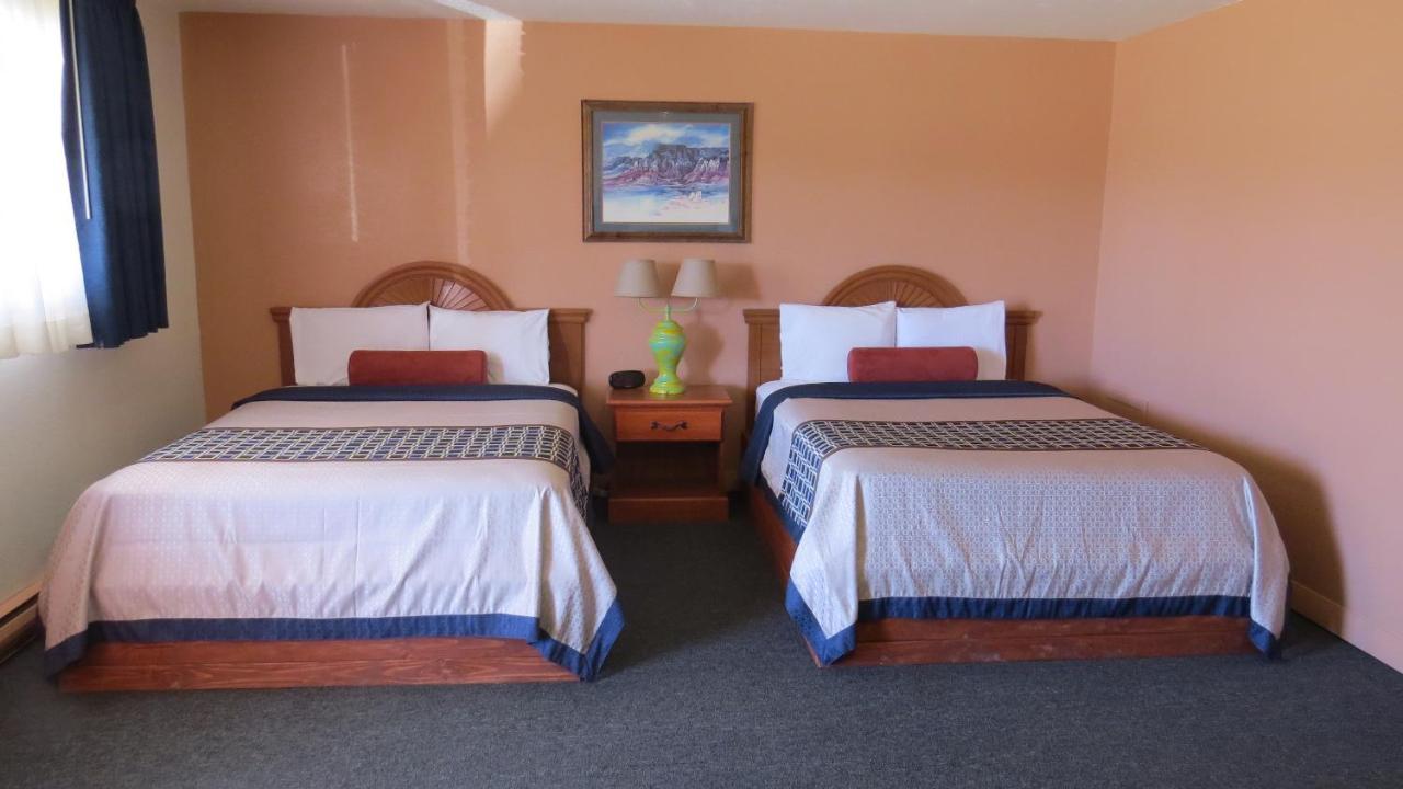 Casa Lemus Inn Raton Exterior photo