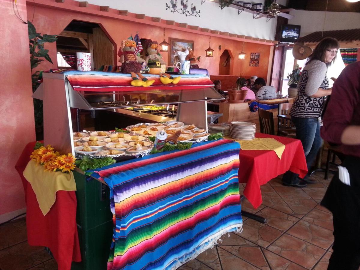 Casa Lemus Inn Raton Exterior photo